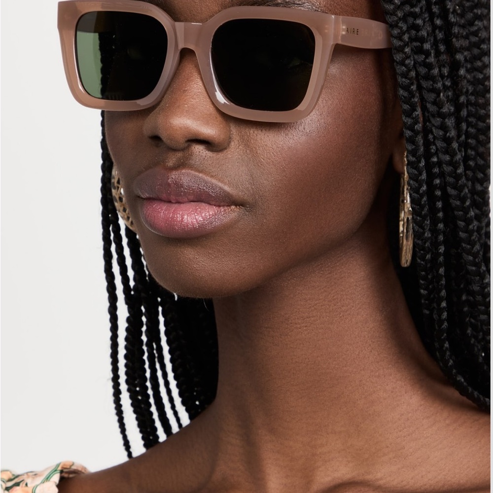 Aire Abstraction Sunglasses in Fawn